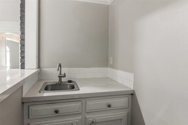 Building Photo - 1507 Sweet Grass Trail