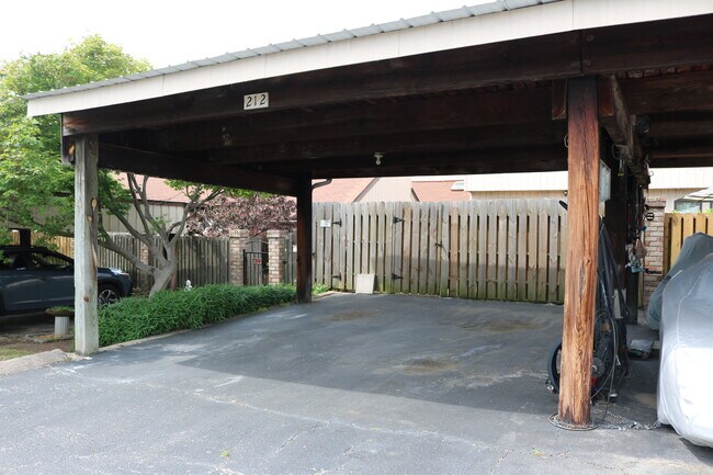 Building Photo - 212 Harpers Mill Rd