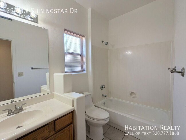 Building Photo - 2944 W Shiningstar Dr