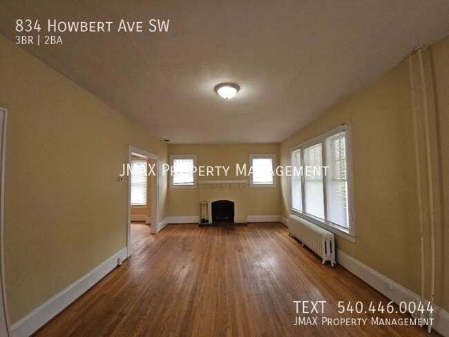 Building Photo - 834 Howbert Ave SW