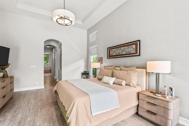 Building Photo - 114 Carmela Ct