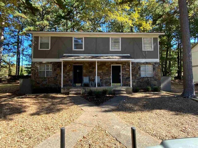Primary Photo - 2111 Scotty Ct