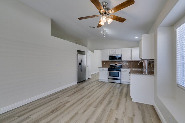 Building Photo - Newly Renovated 3-Bedroom Home in Summerlin