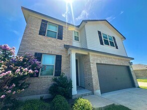 Building Photo - 4 Bed 2.5 Bath in Manor Tx!