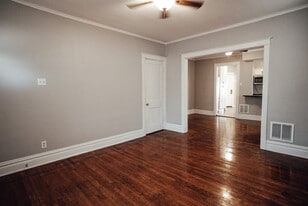 Building Photo - 4974 Chippewa St