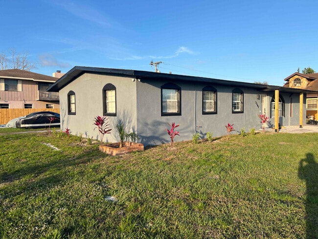 Building Photo - 3782 Catalina Dr