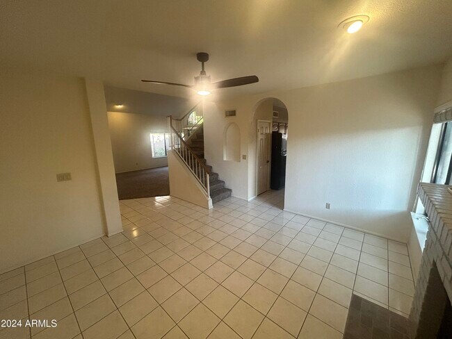 Building Photo - 15845 N 50th St