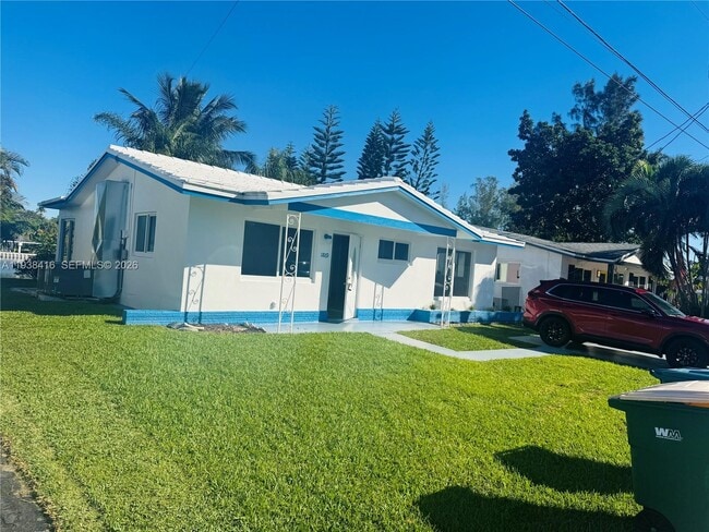 Building Photo - 1869 NW 45th Ct