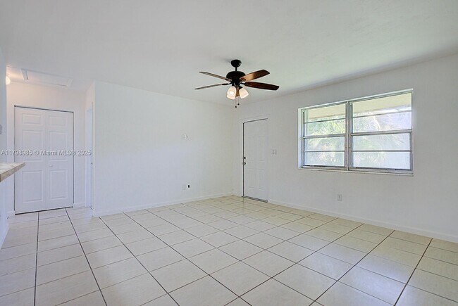 Building Photo - 25442 SW 107th Ave