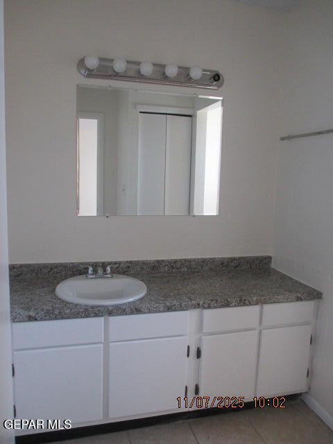 Building Photo - 3558 E Glen Dr