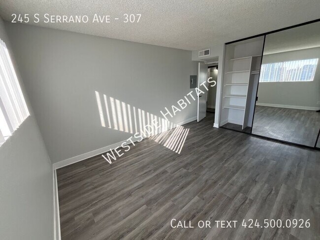 Building Photo - 245 Serrano Ave