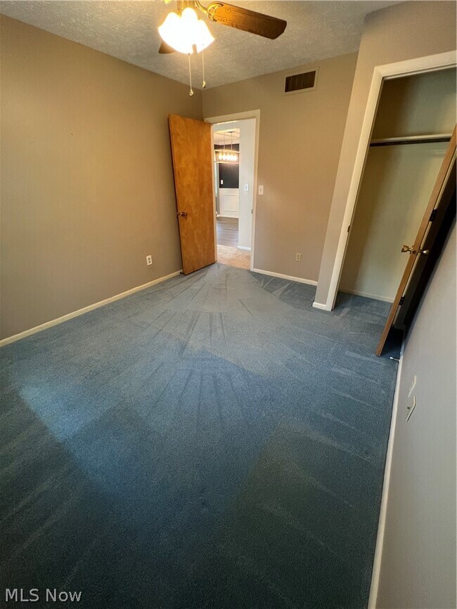 Building Photo - 2017 10th St
