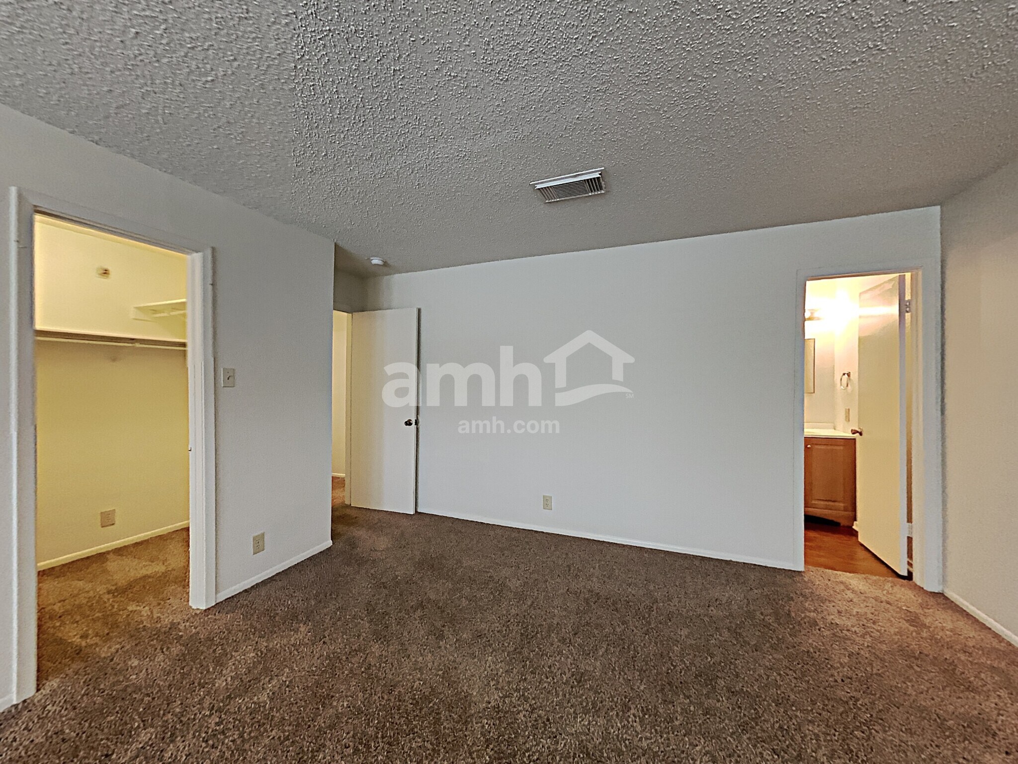 Building Photo - 13352 Pecan Glade