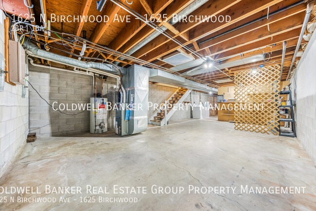 Building Photo - 1625 N Birchwood Ave