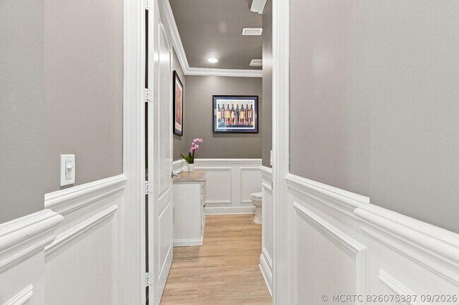 Building Photo - 5550 NE Trieste Terrace