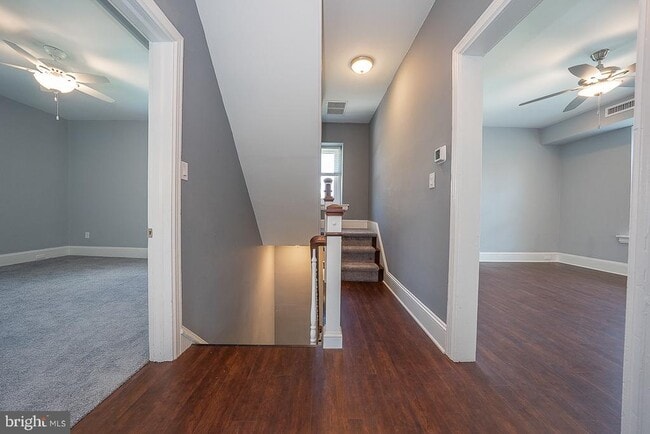 Building Photo - 7350 Ridge Ave