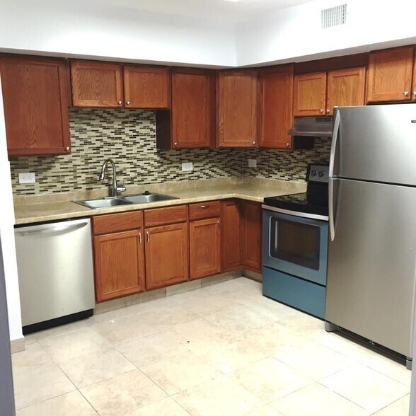 Building Photo - 3680 N 56th Ave