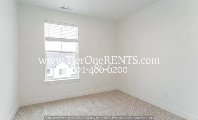 Building Photo - NO DEPOSIT option for qualified renters