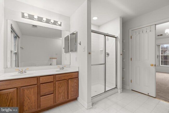 Building Photo - 8708 Hidden Pool Ct