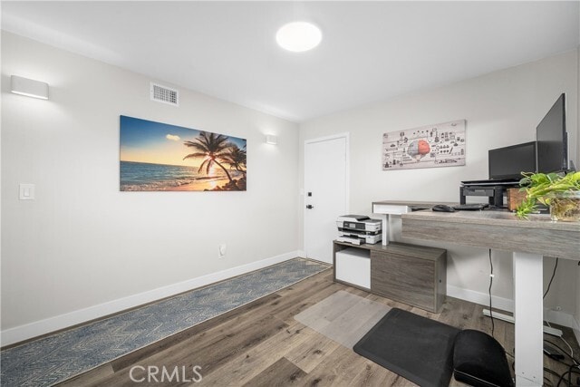 Building Photo - 3600 Lama Ave