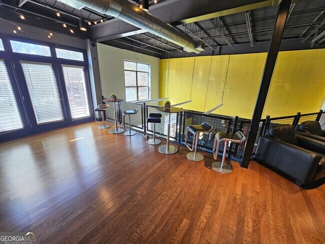 Building Photo - 5300 Peachtree Rd