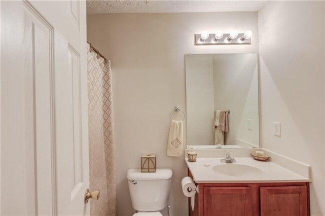 Building Photo - 6273 Lake Valley Point