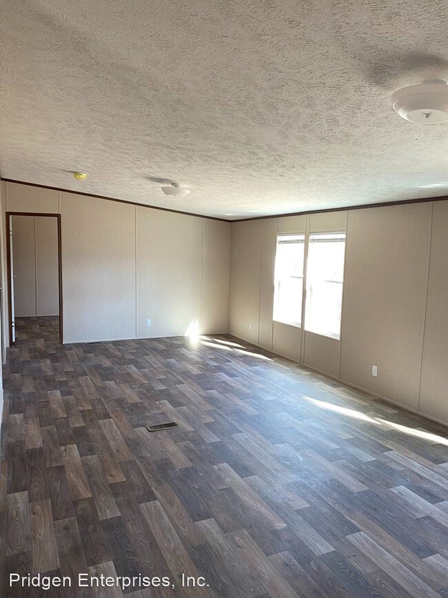 Building Photo - 4 br, 2 bath House - 174 Valley Road
