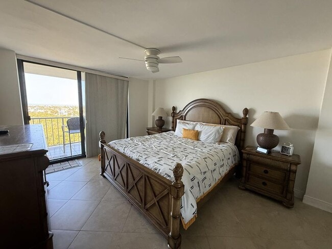 Building Photo - 440 Seaview Ct
