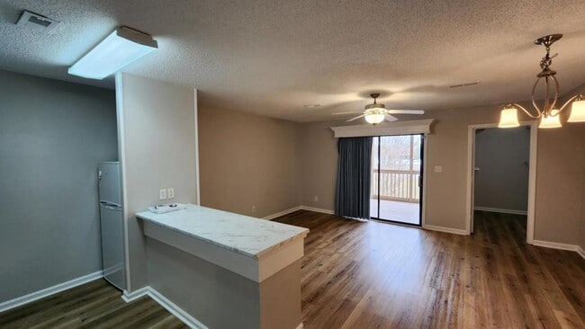 Building Photo - 203 Double Eagle Dr