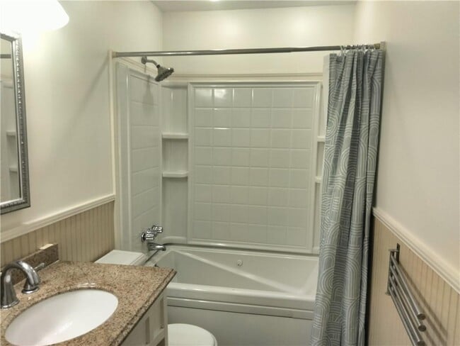 Building Photo - 1009 Verdi Way