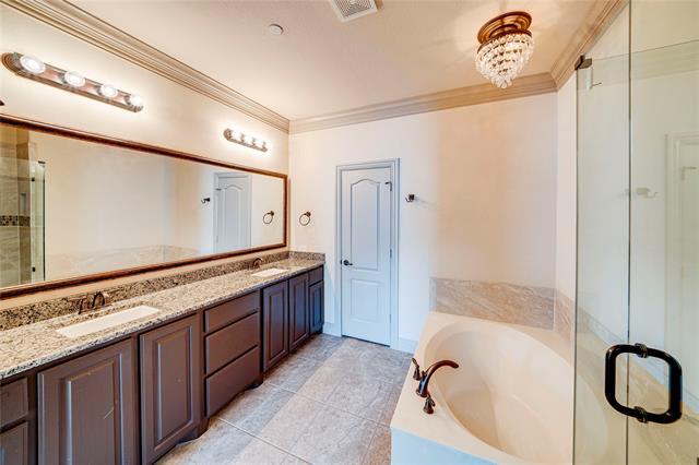 Building Photo - 4220 Riverview Dr