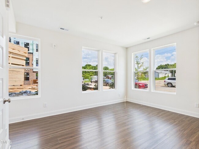 Building Photo - 1259 Shaw View Aly