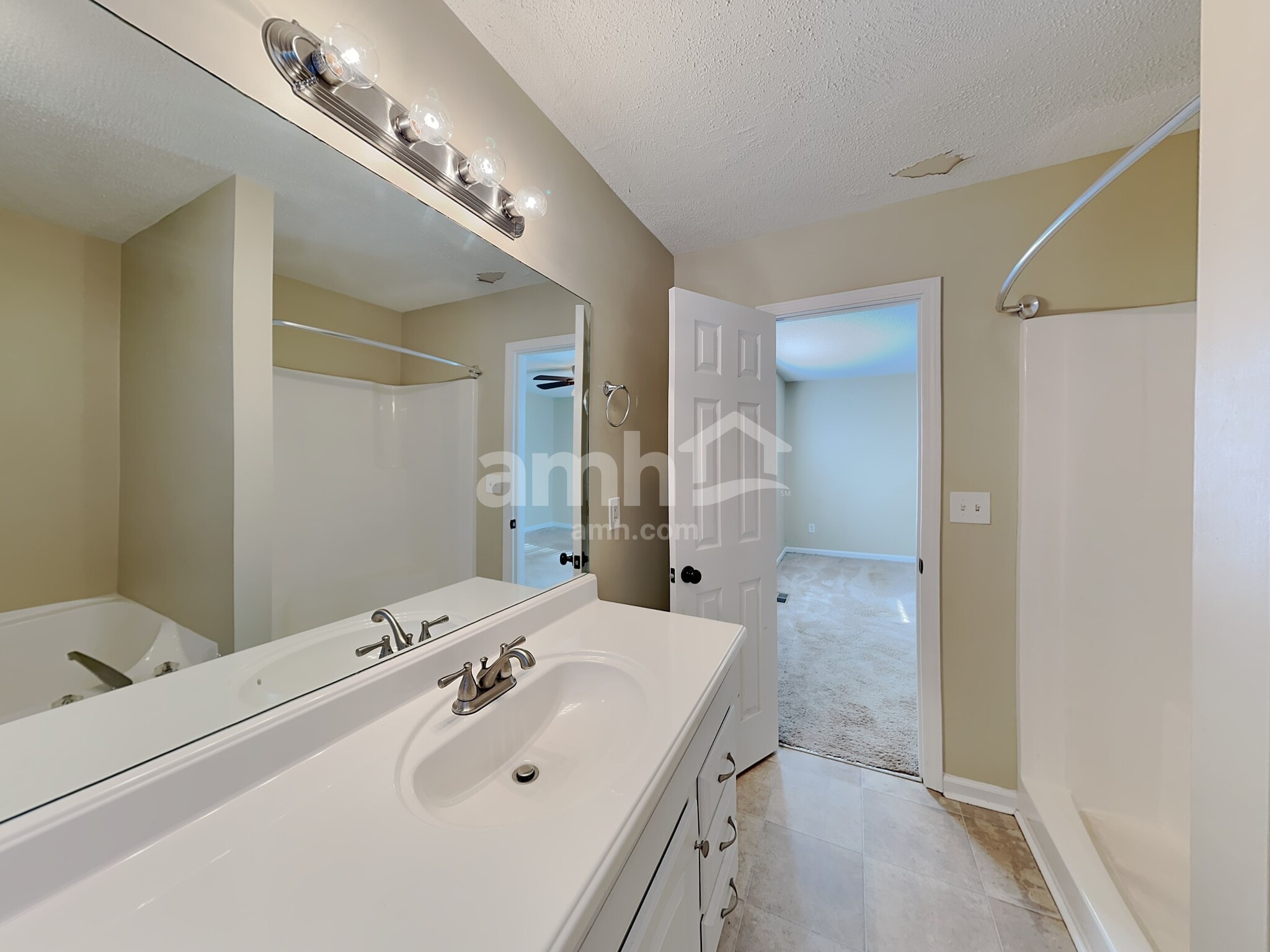 Building Photo - 123 Ivy Mill Way