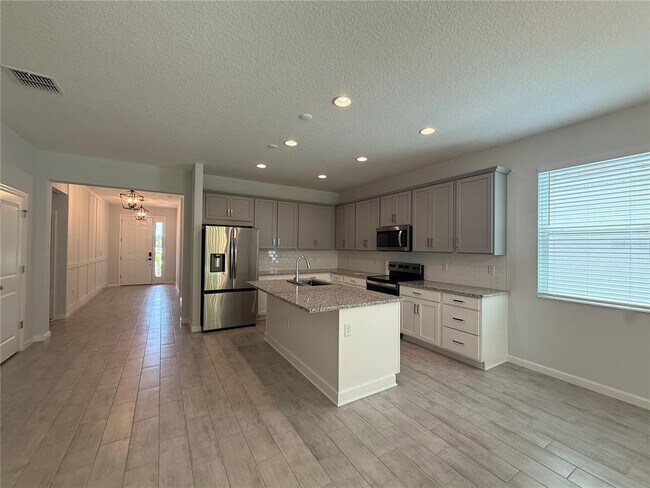 Building Photo - 5075 Grand Teton Ct