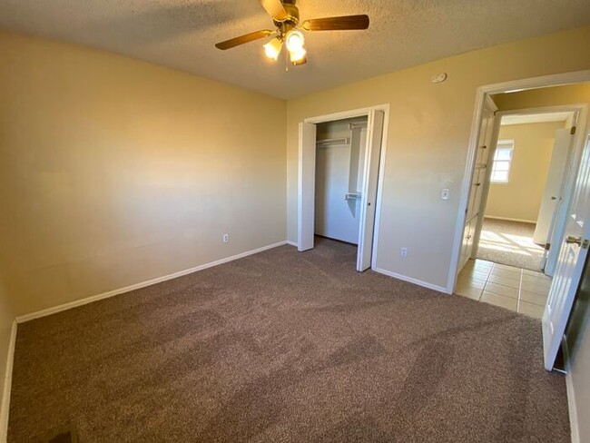 Building Photo - 3 bed 2 bath in Moore in Greenbriar Eastla...