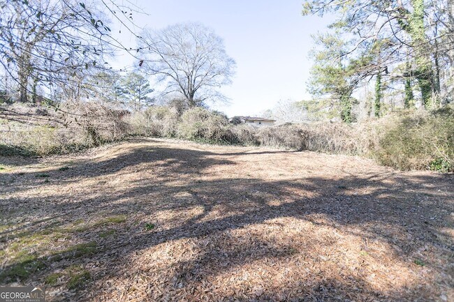 Building Photo - 2761 Rockdale Dr