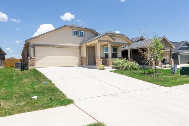 Building Photo - 153 Sormonne Lp