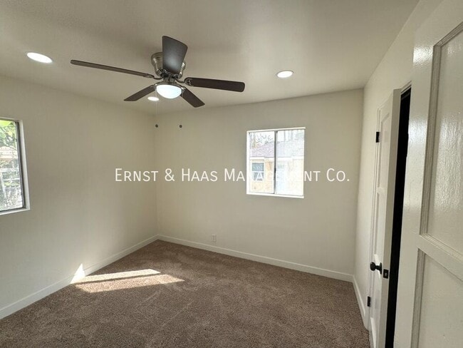 Building Photo - 778 Cherry Ave