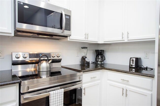 Building Photo - 3181 Tocoa Cir