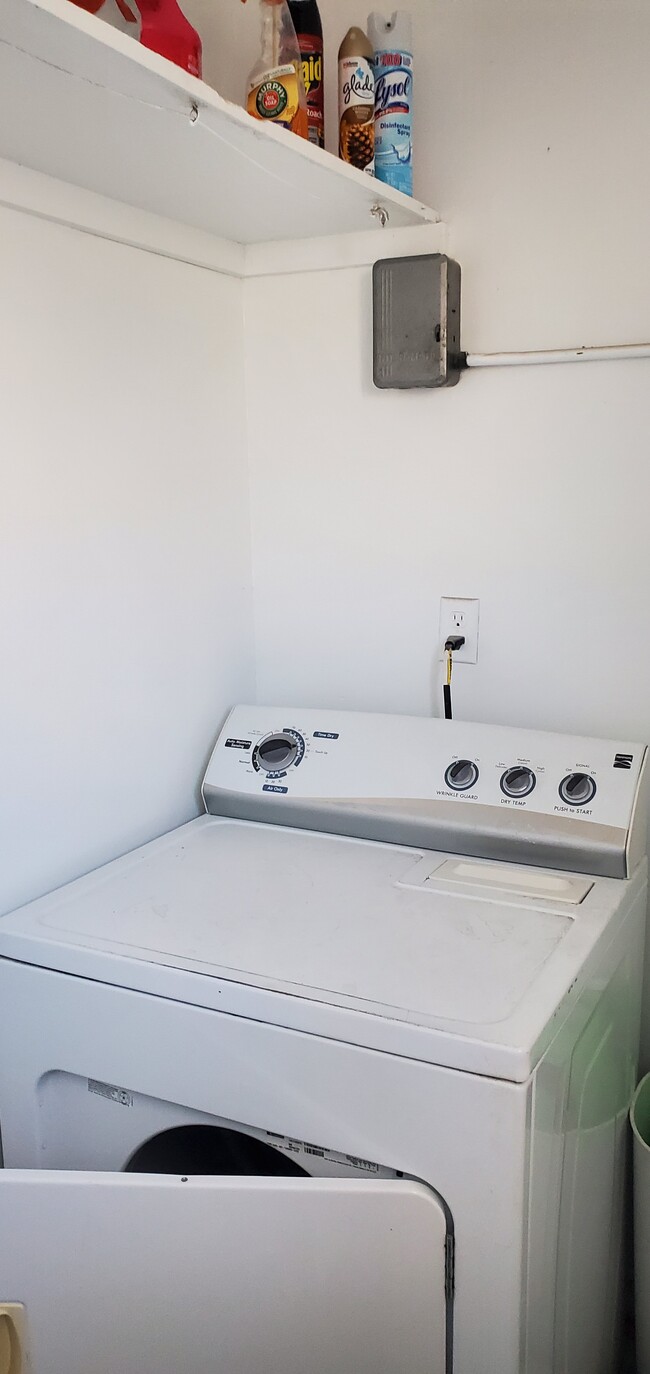 Community Laundry room free of charge - 4444 E Sunny Dunes Rd