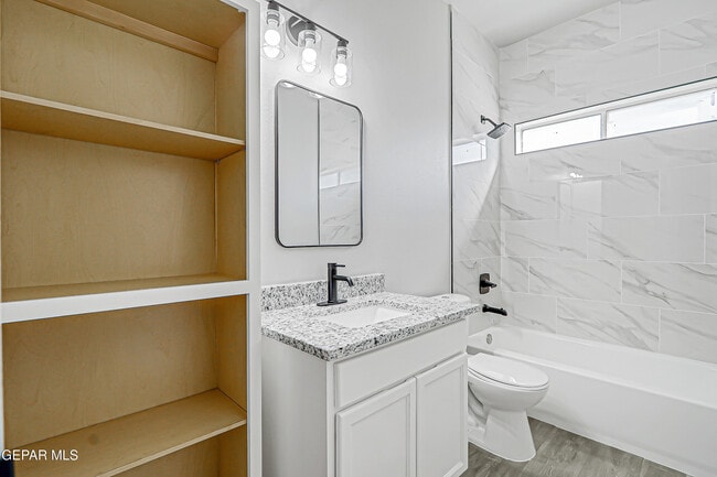 Building Photo - 5270 Sean Haggerty Dr