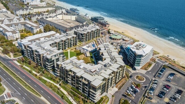 Building Photo - 30 Melrose Terrace