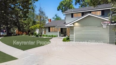 Building Photo - 958 Cherry Ave