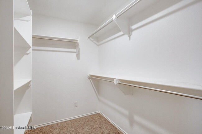 Building Photo - 2117 140th St