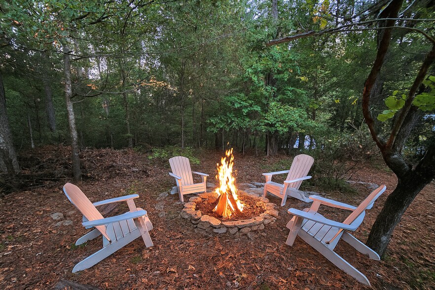 Building Photo - 264 Keller Dr