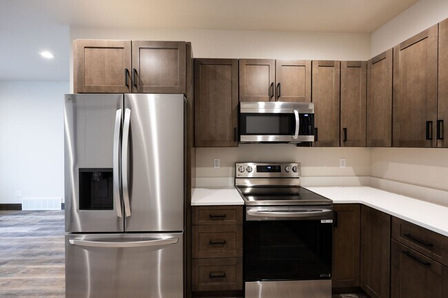 Building Photo - BRAND NEW 2 Bed/1 Bath ADU Home with Garage & Private Yard in Sugar City - Utilities Included!