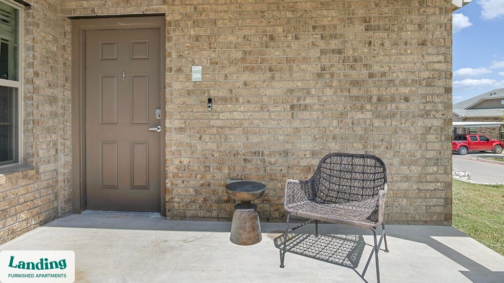 Building Photo - 8200 Clarksprings Dr