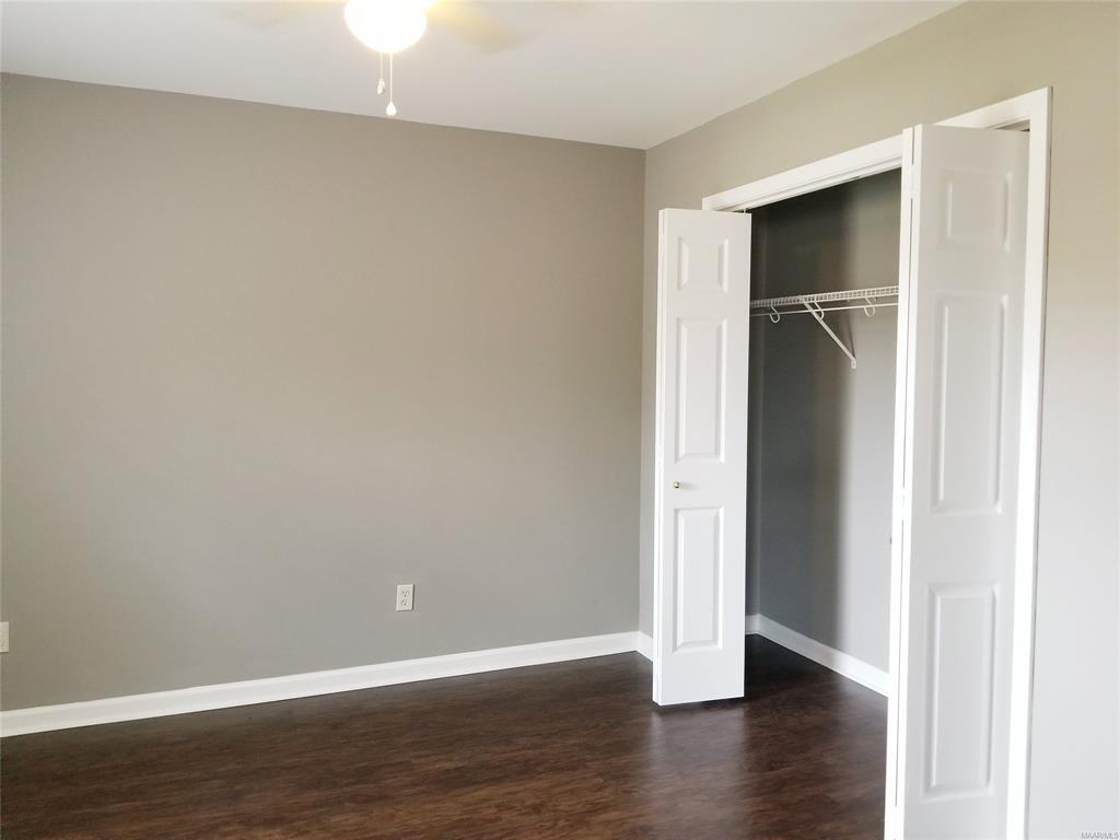 Building Photo - 2621 Beard Ct