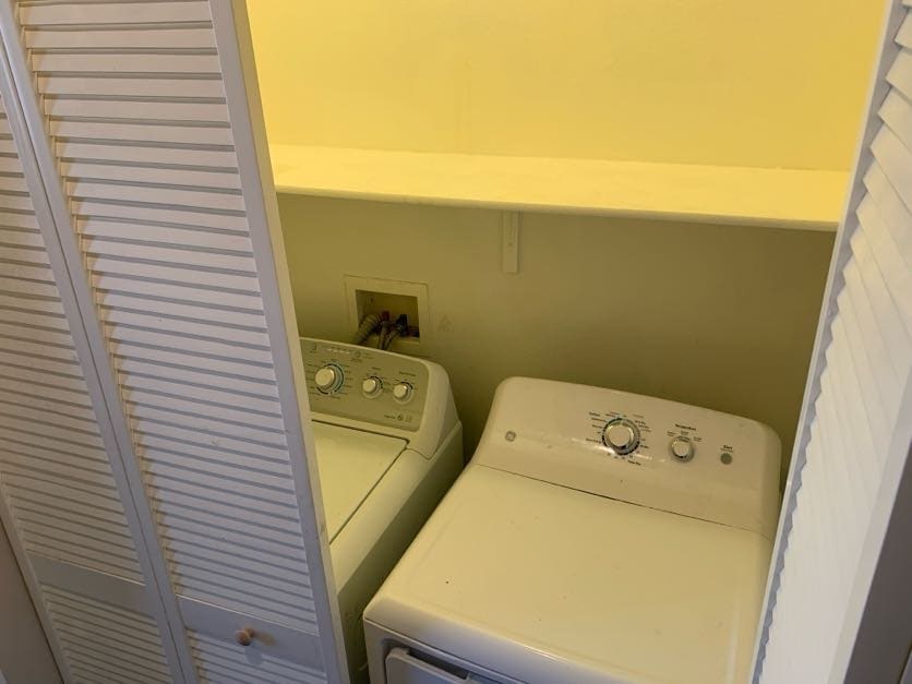 Building Photo - 1205 Simms Ave