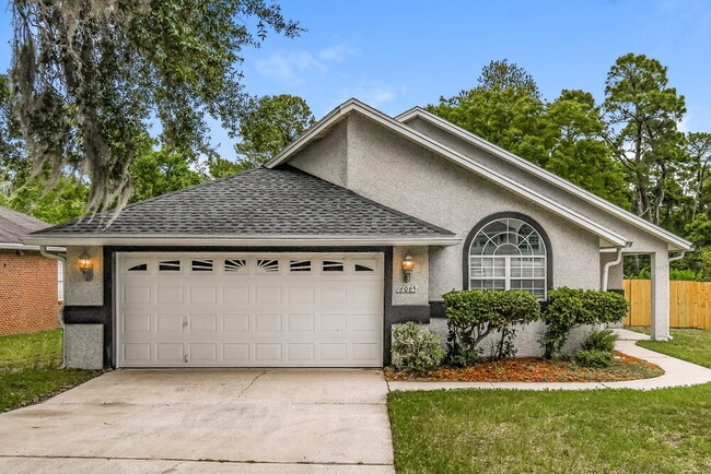Building Photo - 6065 Winding Bridge Dr